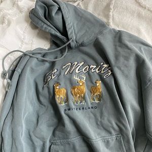 Brandy Melville sweatshirt